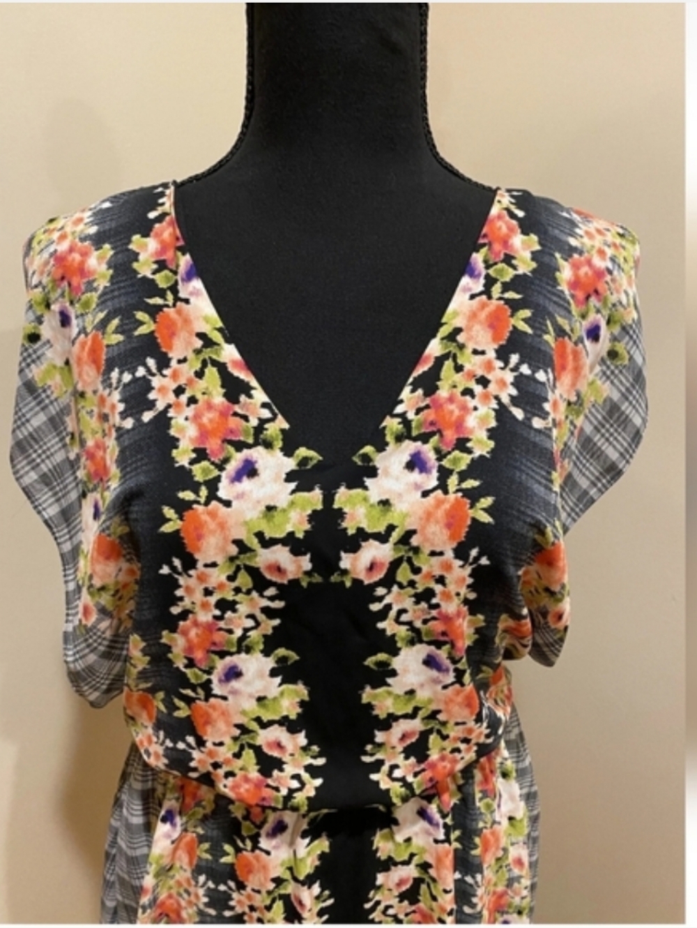 Candie's Orange and Black V-Neck Sundress - Picture 7 of 7